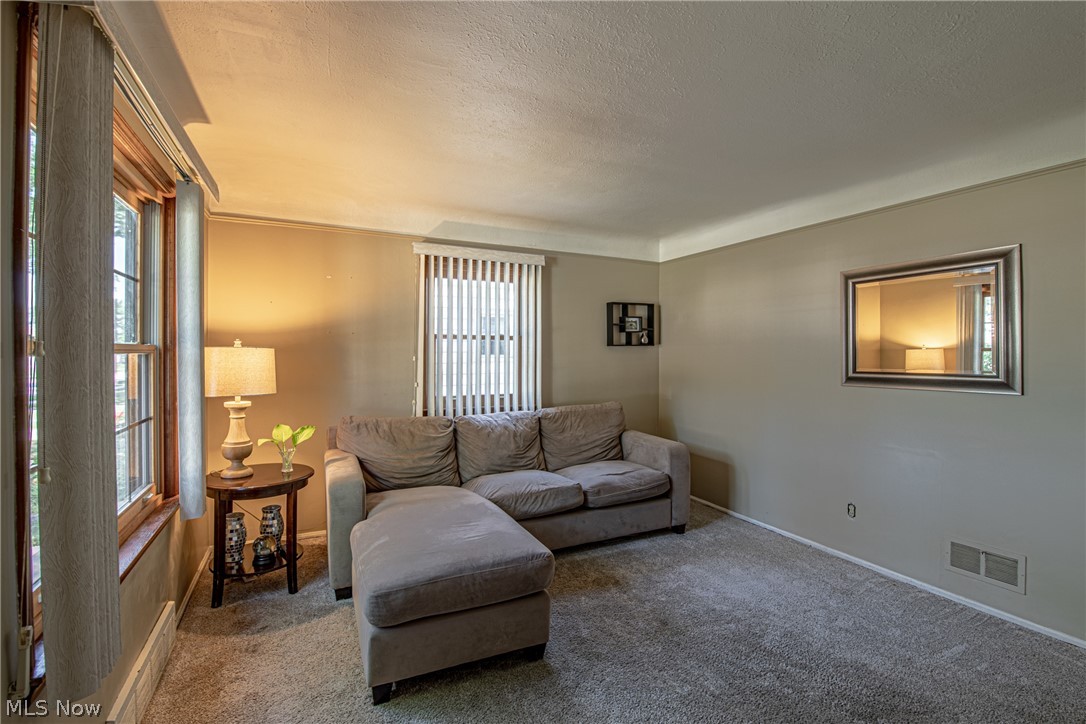 Tuxedo Farms - Residential