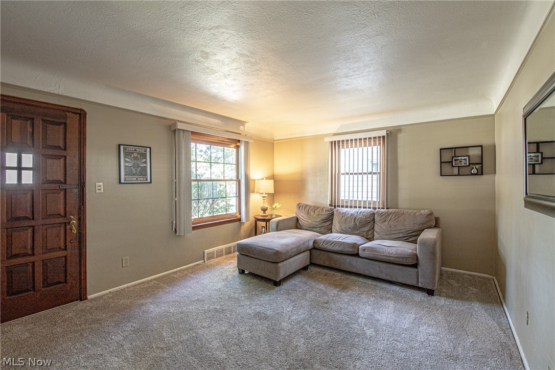 Tuxedo Farms - Residential