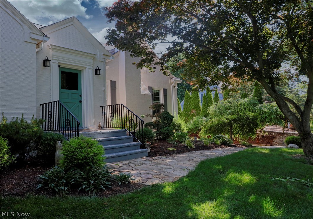 2911 Brentwood Road NW
