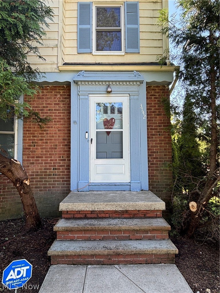 3742 Silsby Road