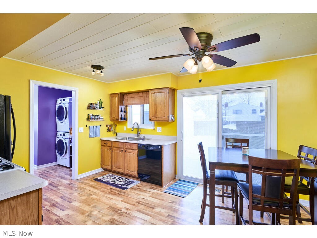 Stevens Blvd Estates Card - Residential