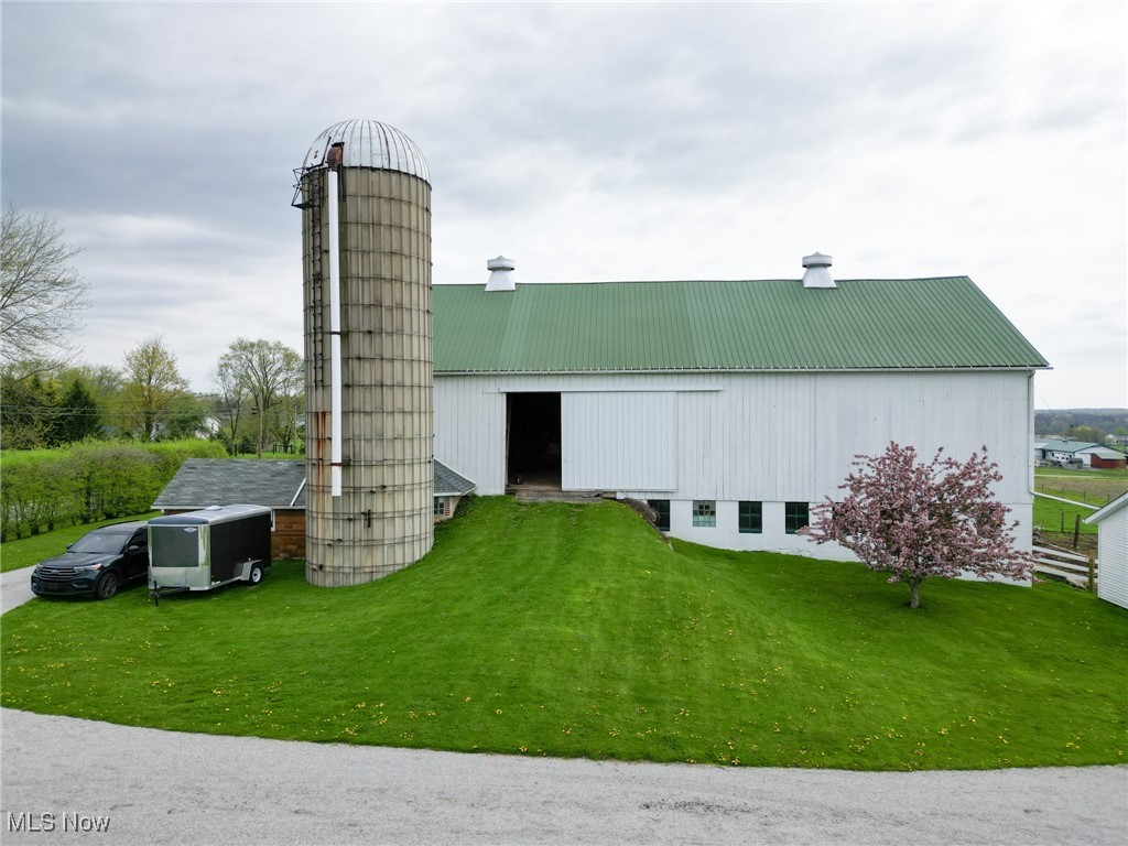 16321 Burton Windsor Road, Middlefield, Ohio image 28
