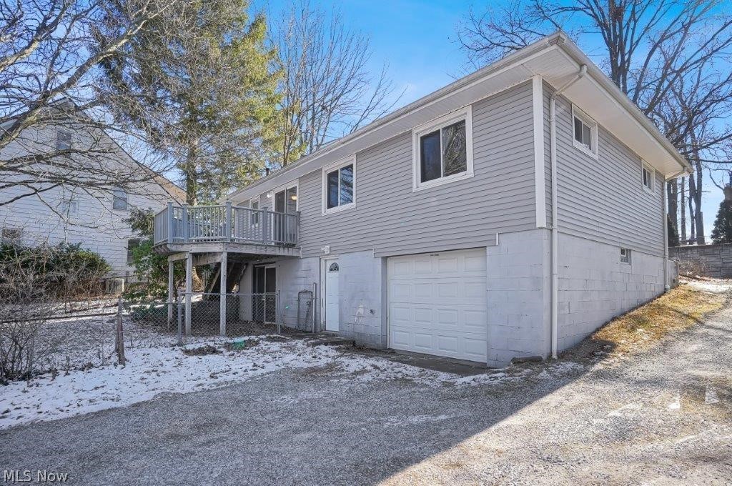 Howe Ave - Residential