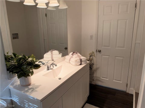 Tiny photo for 10 E Wellock Drive, Akron, OH 44319 (MLS # 5255676)