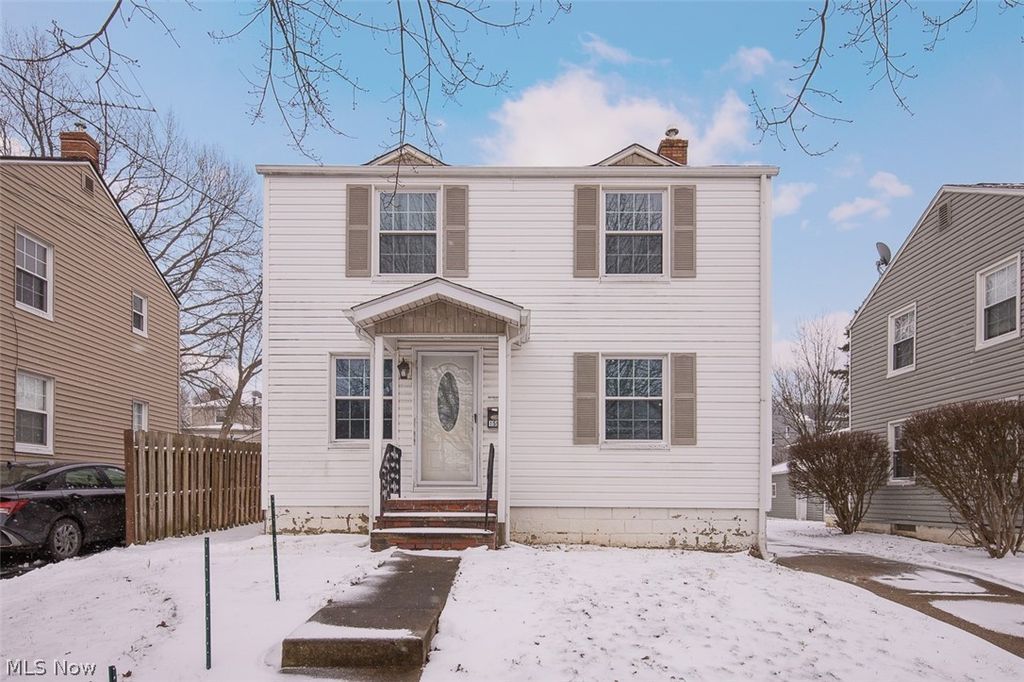 Photo of 1595 Redwood Avenue, Akron, OH 44301 (MLS # 5188965)