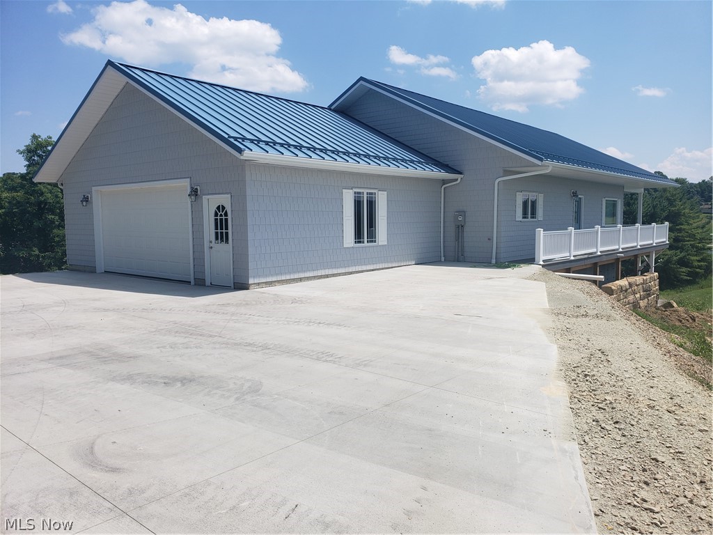 Lakeview Estates - Residential Lease