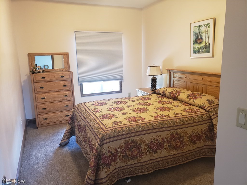 Lakeview Estates - Residential Lease