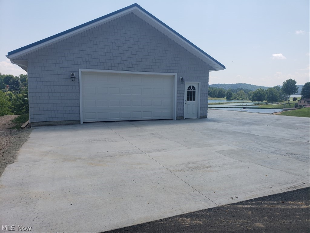 Lakeview Estates - Residential Lease