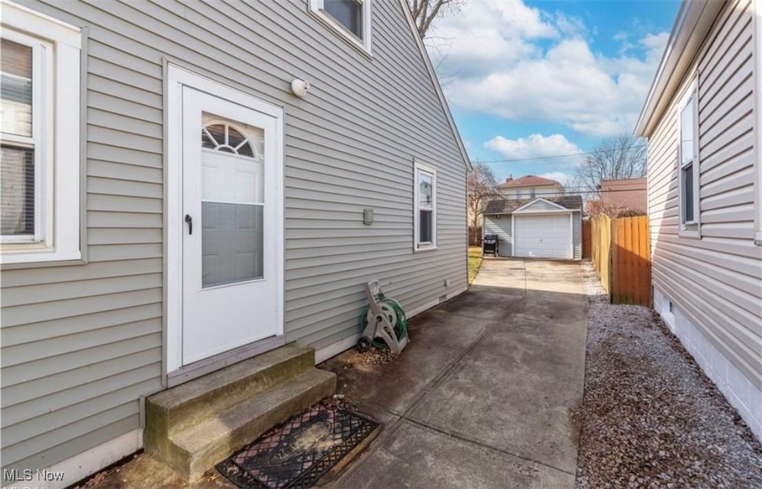 4492 W 170th Street