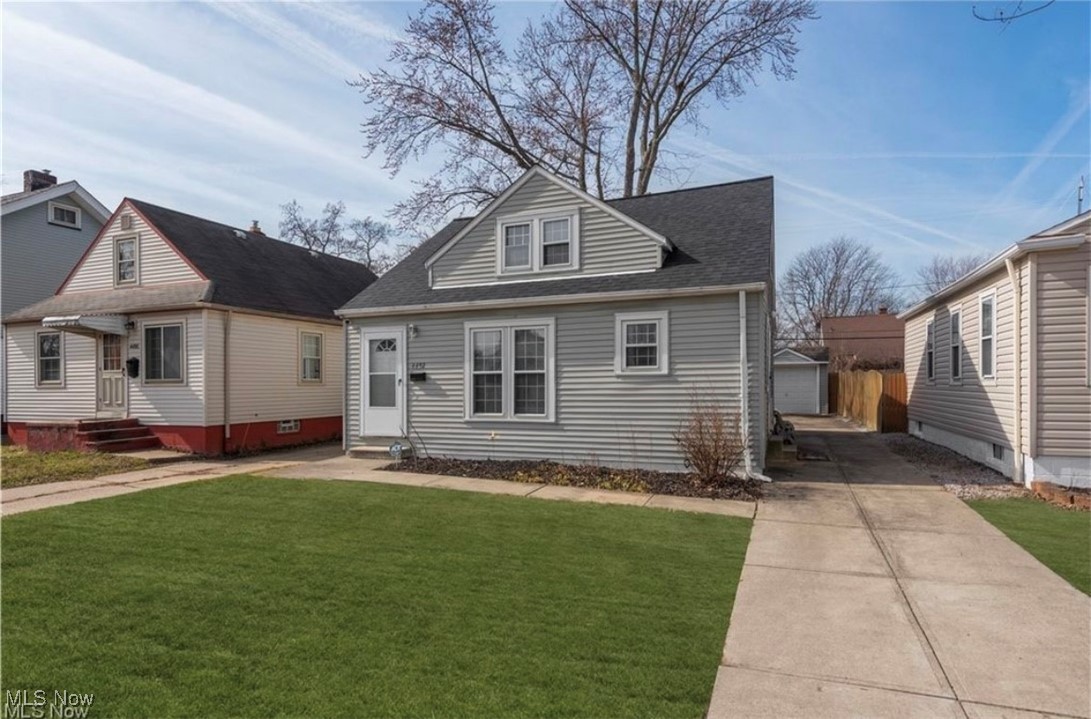 4492 W 170th Street