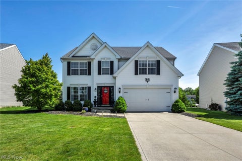 Homes For Sale - 33275 Ambleside Drive<br/> Lorain County, Avon Lake, OH 44012