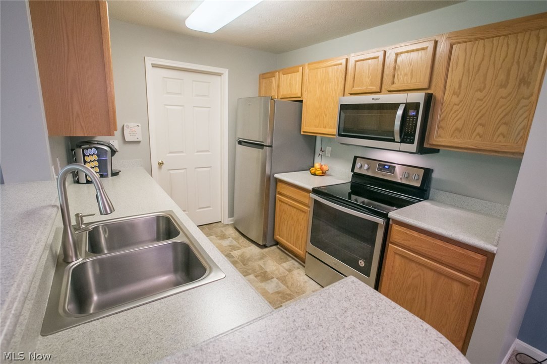 Lenox Village Condominiums - Residential