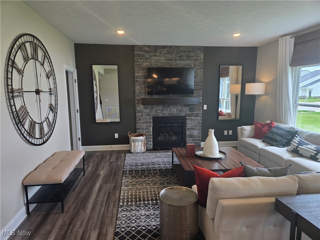 Summit at Forest Lakes - Residential