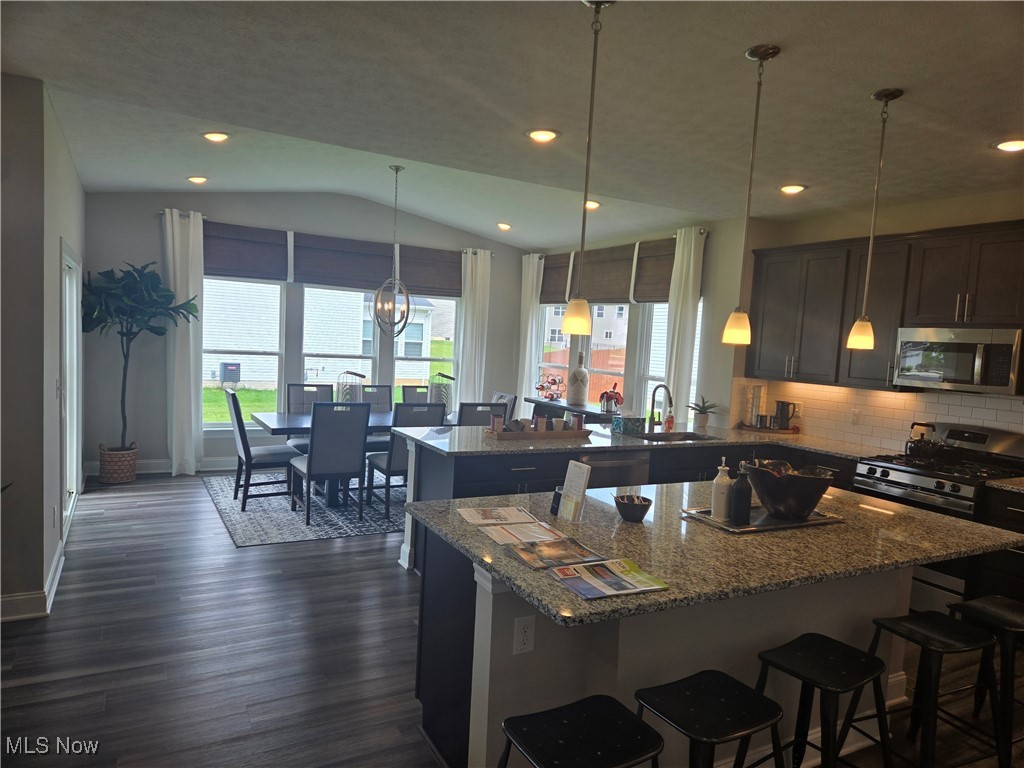 Summit at Forest Lakes - Residential