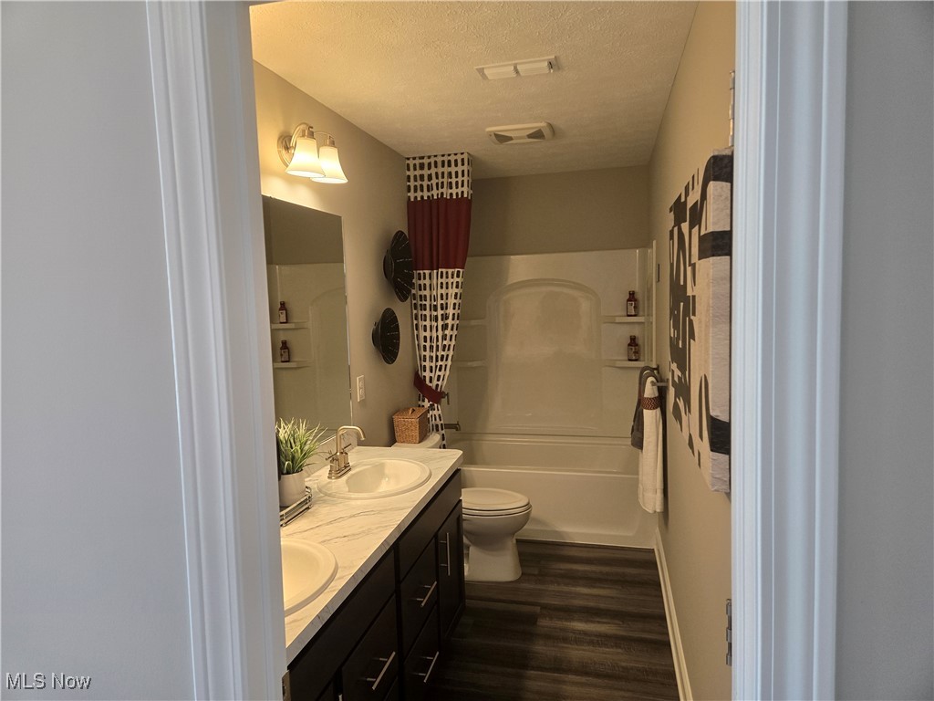 Summit at Forest Lakes - Residential