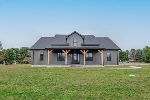 49981 N Park Circle East Liverpool OH 43920