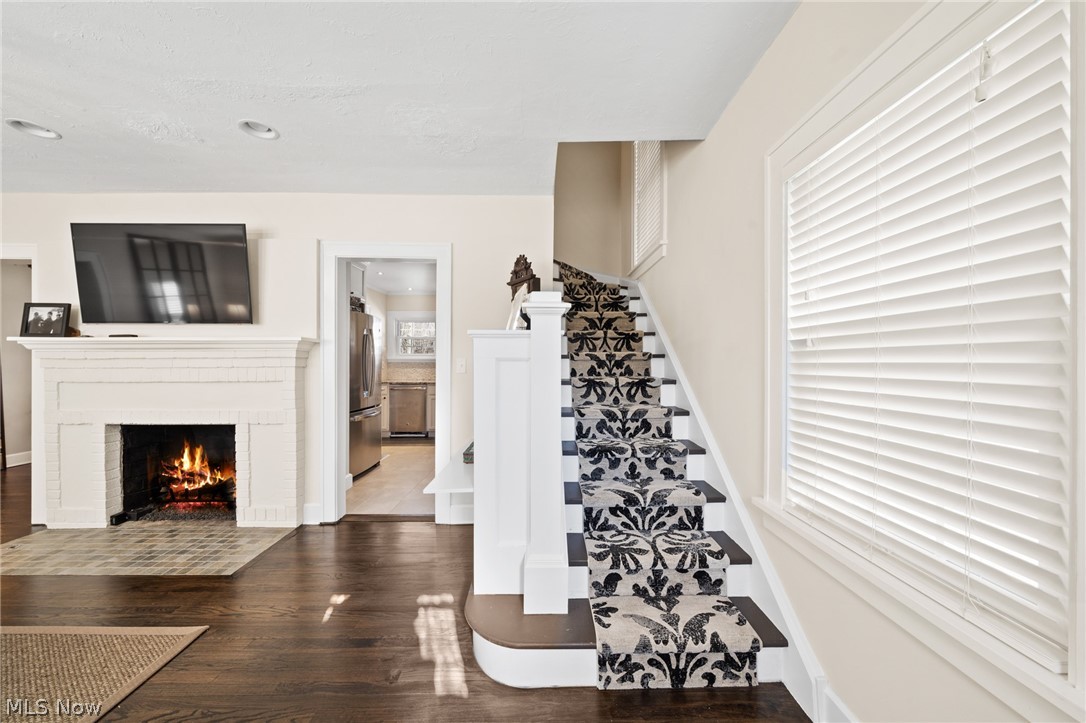 Orange 03 - Residential