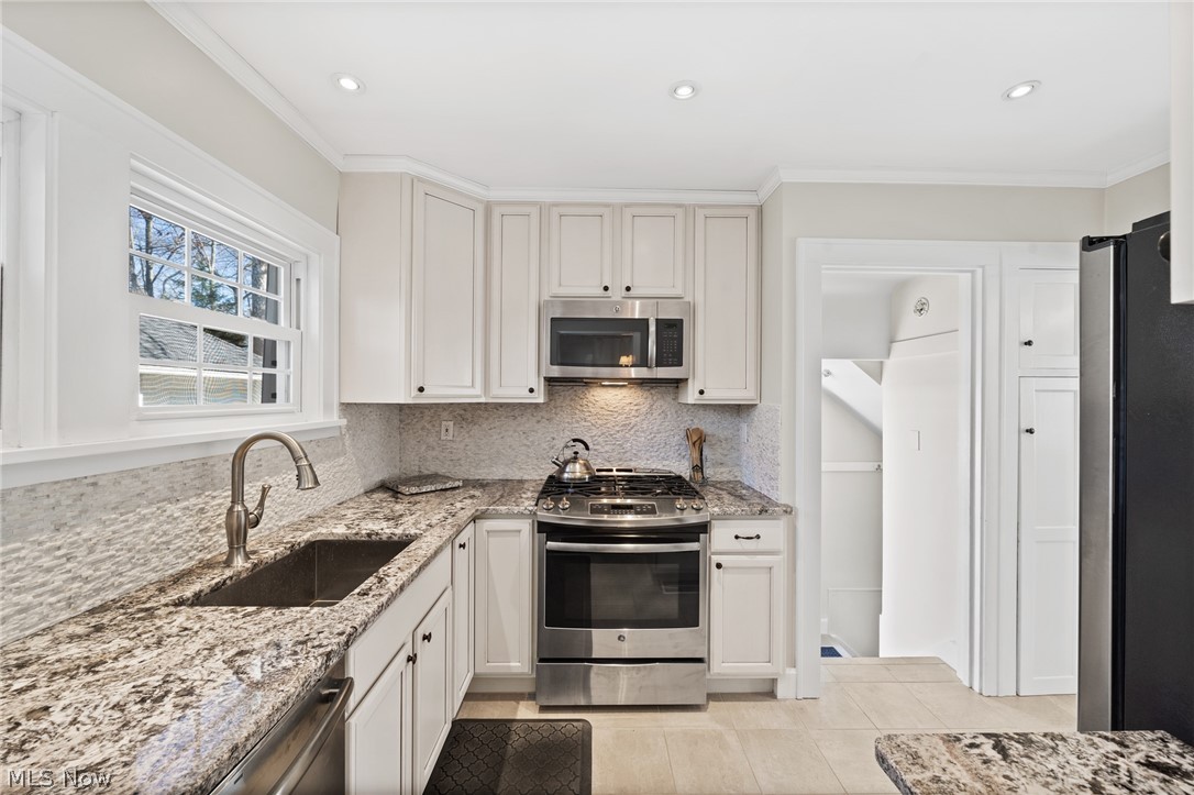 Orange 03 - Residential