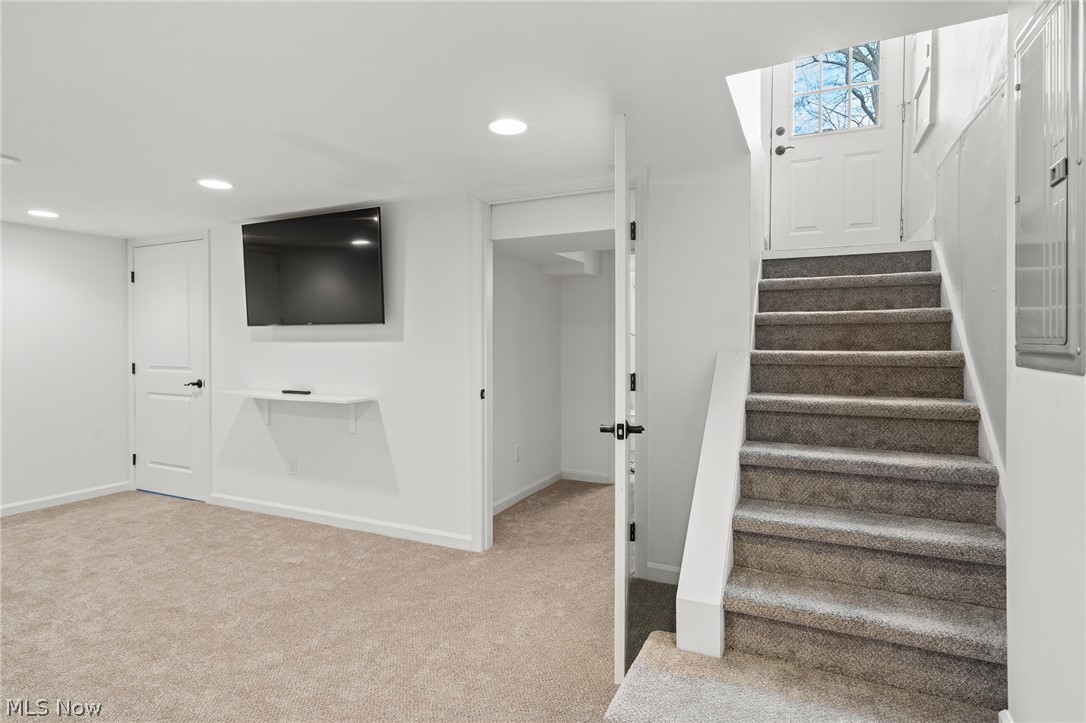 Orange 03 - Residential