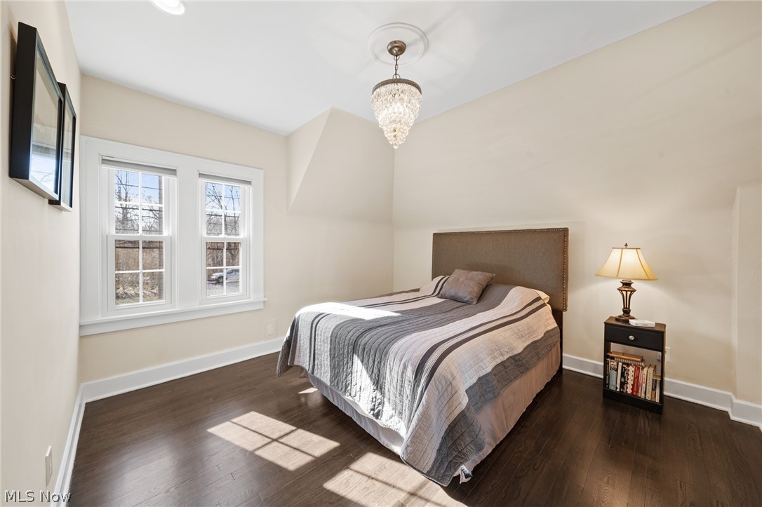 Orange 03 - Residential