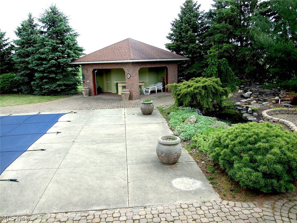 Lawrence - Residential