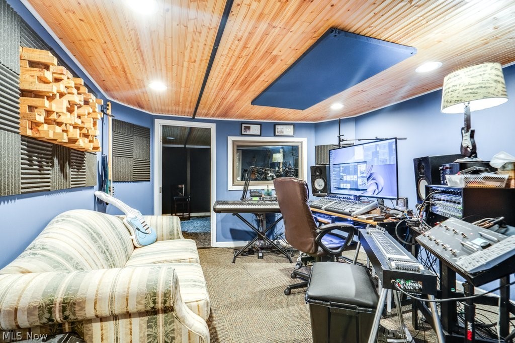 Suffield - Residential