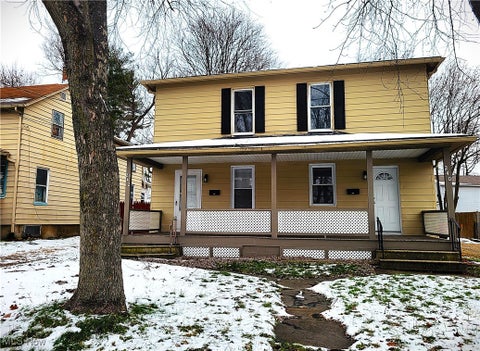 Photo for 240 Warren Avenue