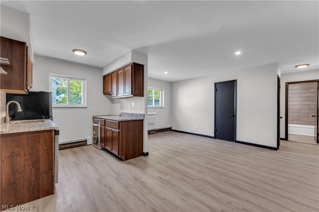 City/Lakewood - Commercial Sale