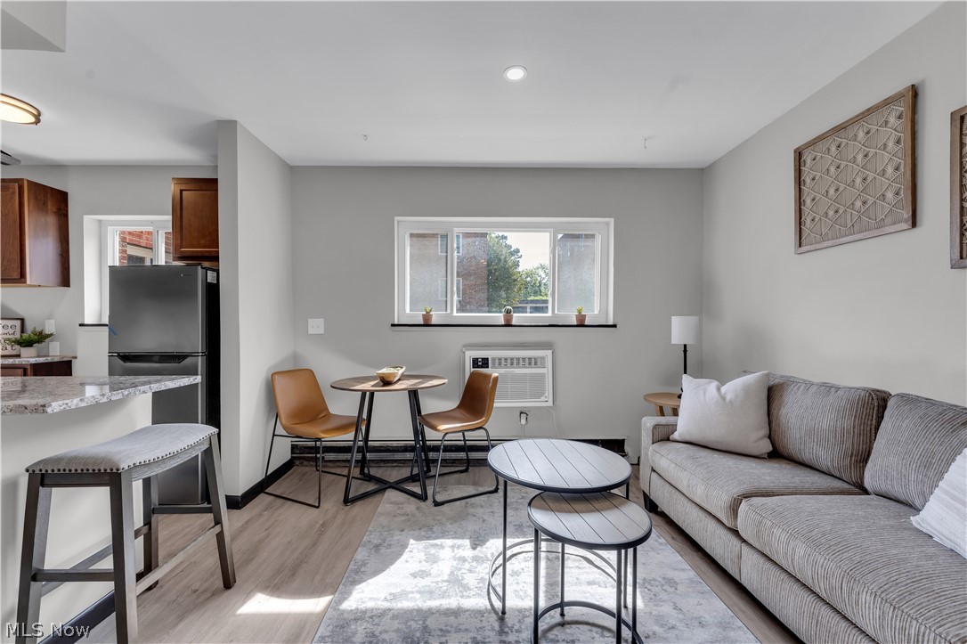 City/Lakewood - Commercial Sale