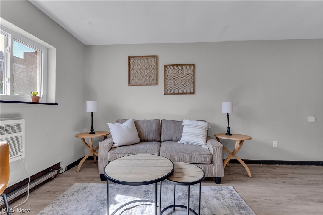 City/Lakewood - Commercial Sale