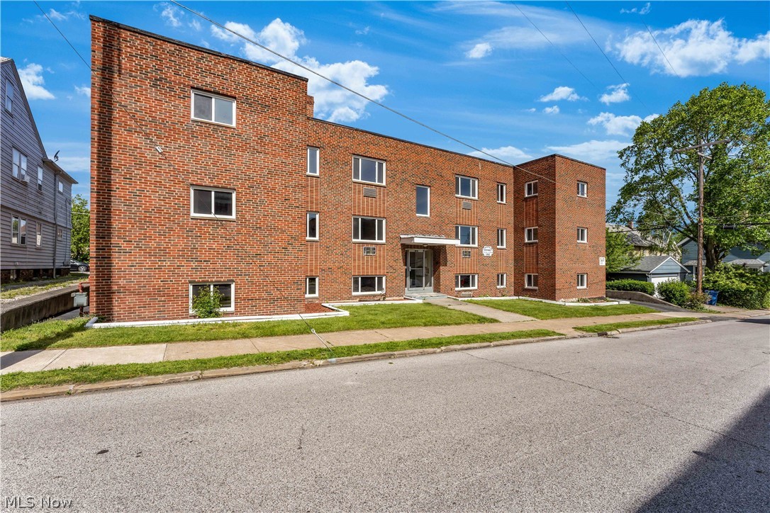 City/Lakewood - Commercial Sale