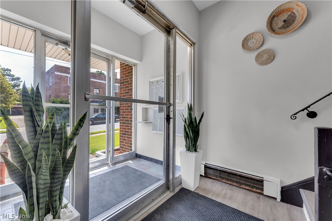 City/Lakewood - Commercial Sale