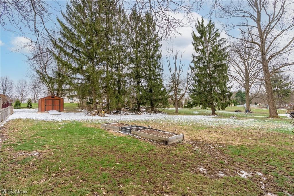 Photo of 6775 Grove Road, New Franklin, OH 44216 (MLS # 5194493)
