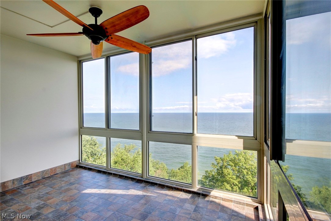 Marine Towers East - Residential