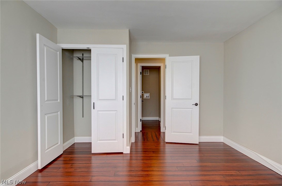 Marine Towers East - Residential