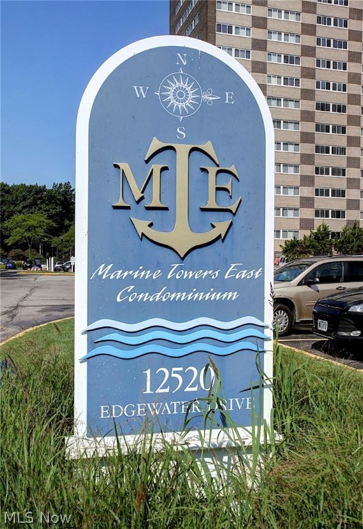 Marine Towers East - Residential