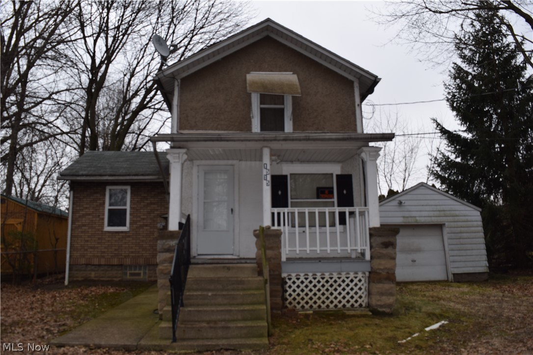 Priced to sell! 3 Bedroom, 1 bath colonial with 1 car detached garage. Great investment opportunity! Glass block basement windows, fenced yard, first floor bedroom, bath and laundry.