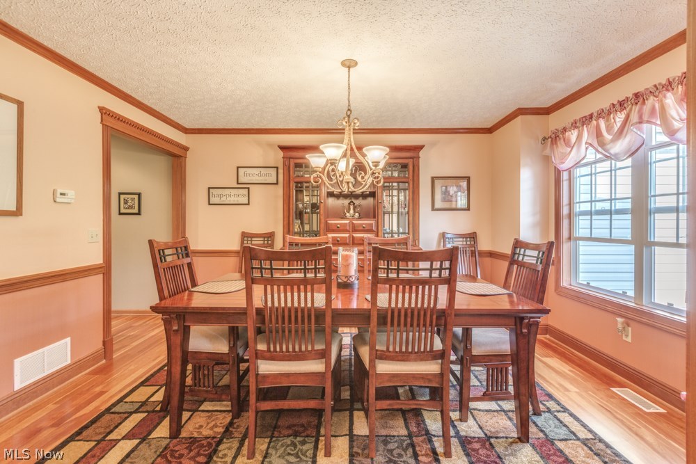 Cali Woods 02 01 - Residential Lease