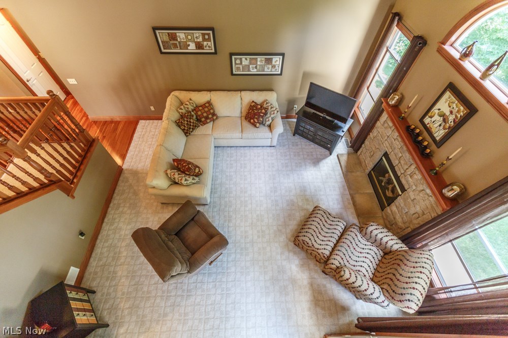 Cali Woods 02 01 - Residential Lease