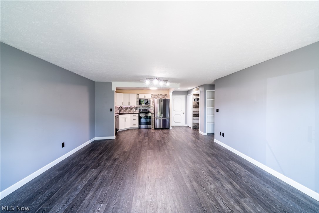 King James South Condo B - Residential