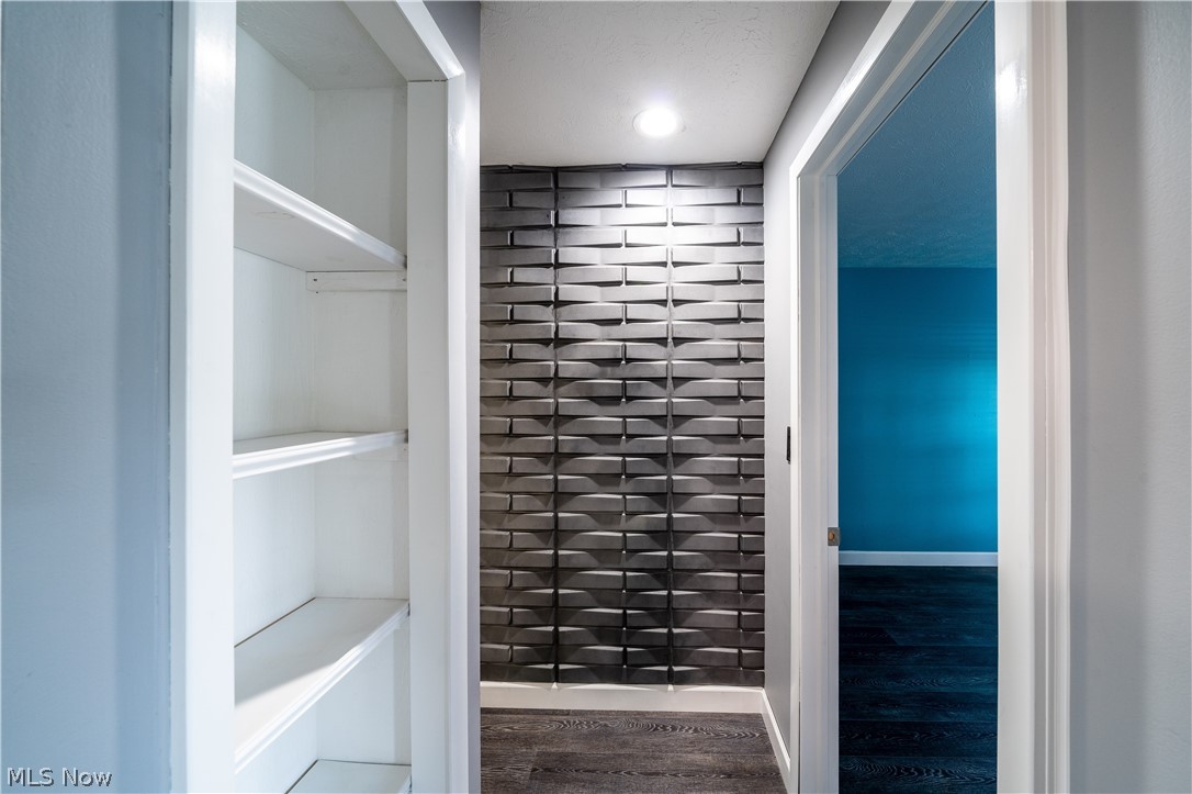 King James South Condo B - Residential