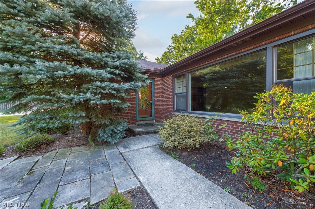 4820 W 211th Street