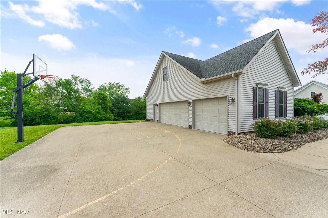 73 Lake Wobegon Drive, Canfield, Ohio image 41