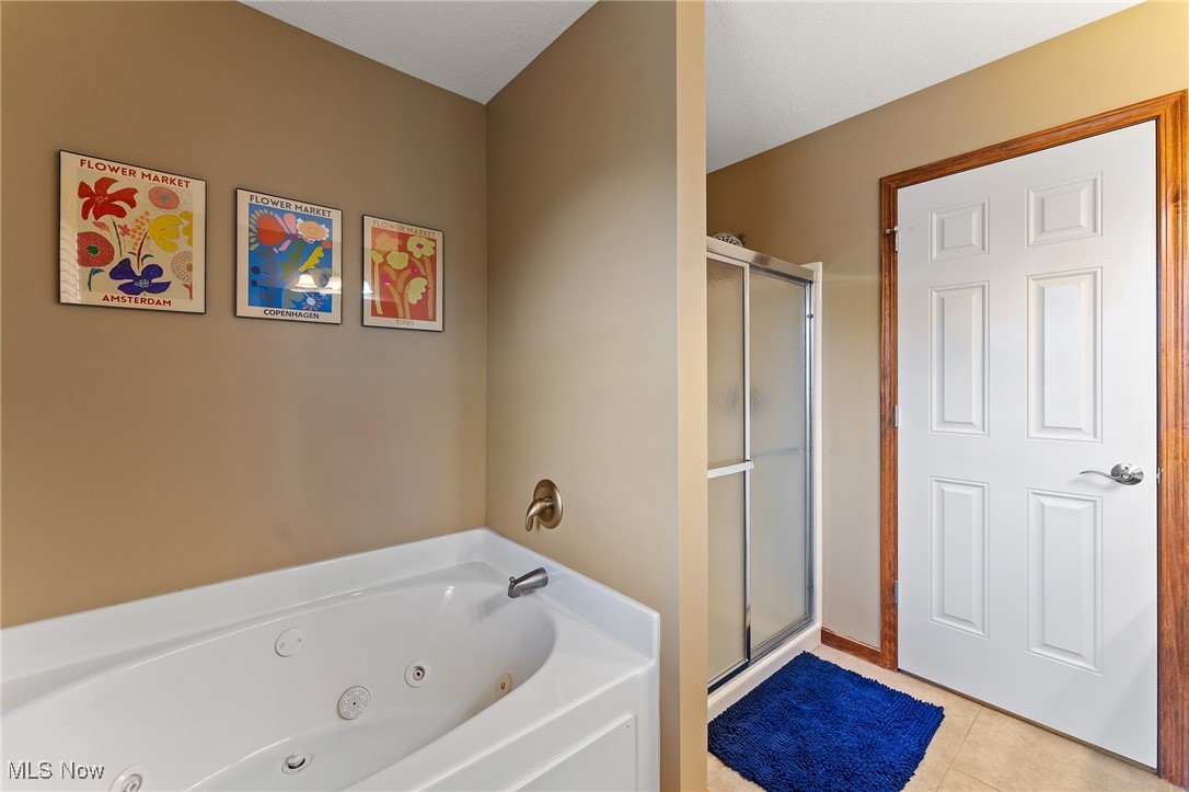 73 Lake Wobegon Drive, Canfield, Ohio image 23
