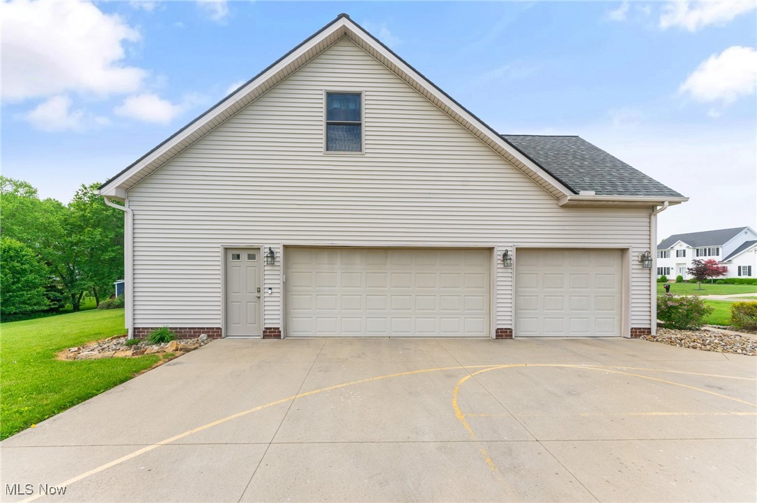73 Lake Wobegon Drive, Canfield, Ohio image 40