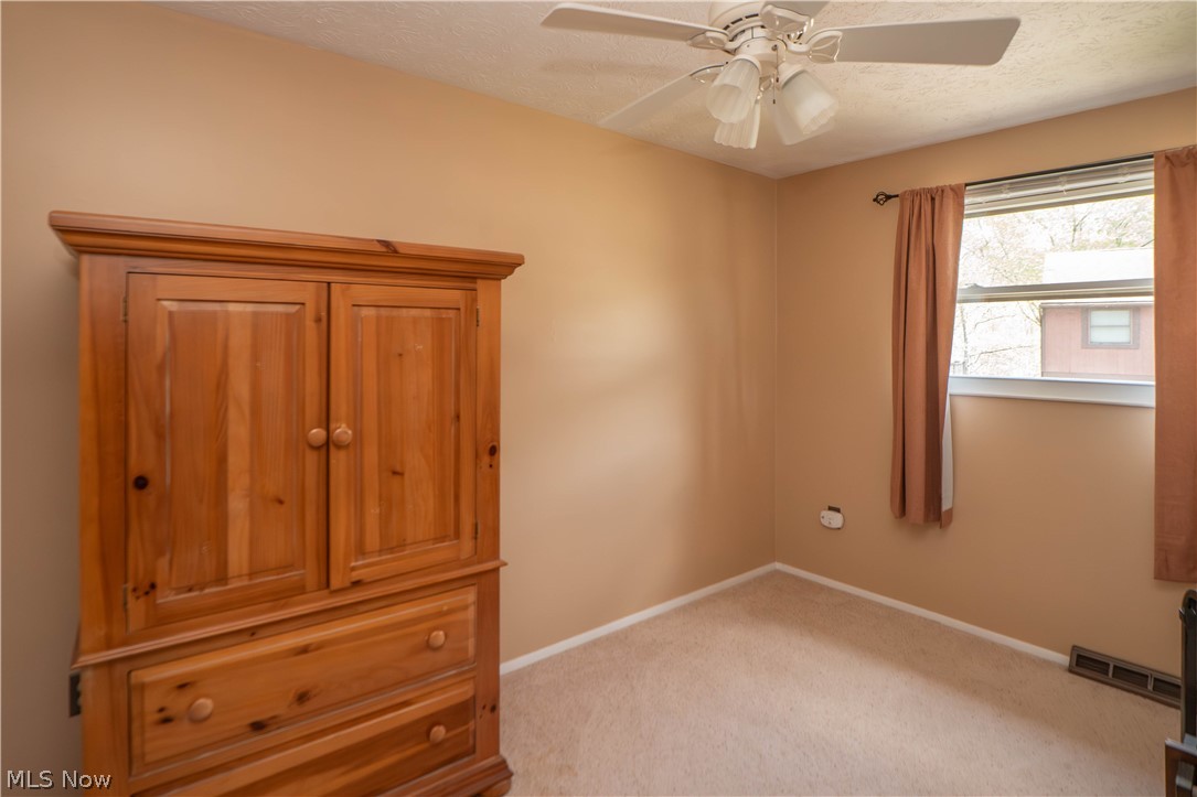 Ledgewood Condo - Residential