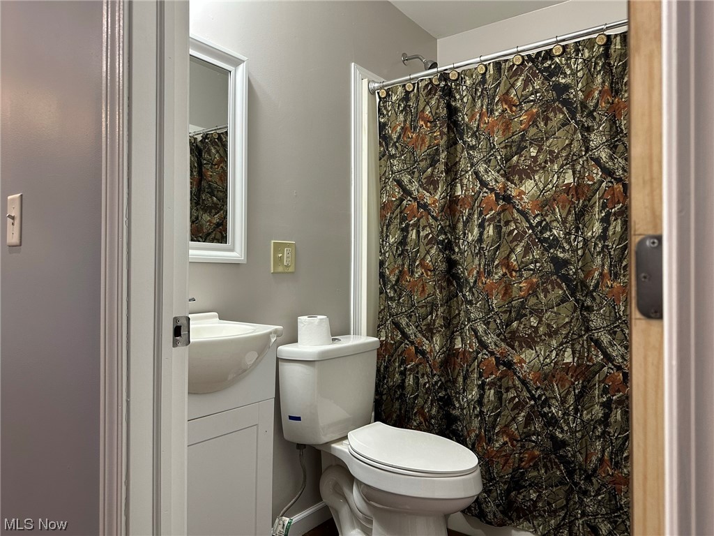 Connecticut Western Reserve - Residential