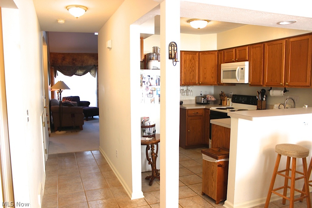 Pin Oak Condos - Residential