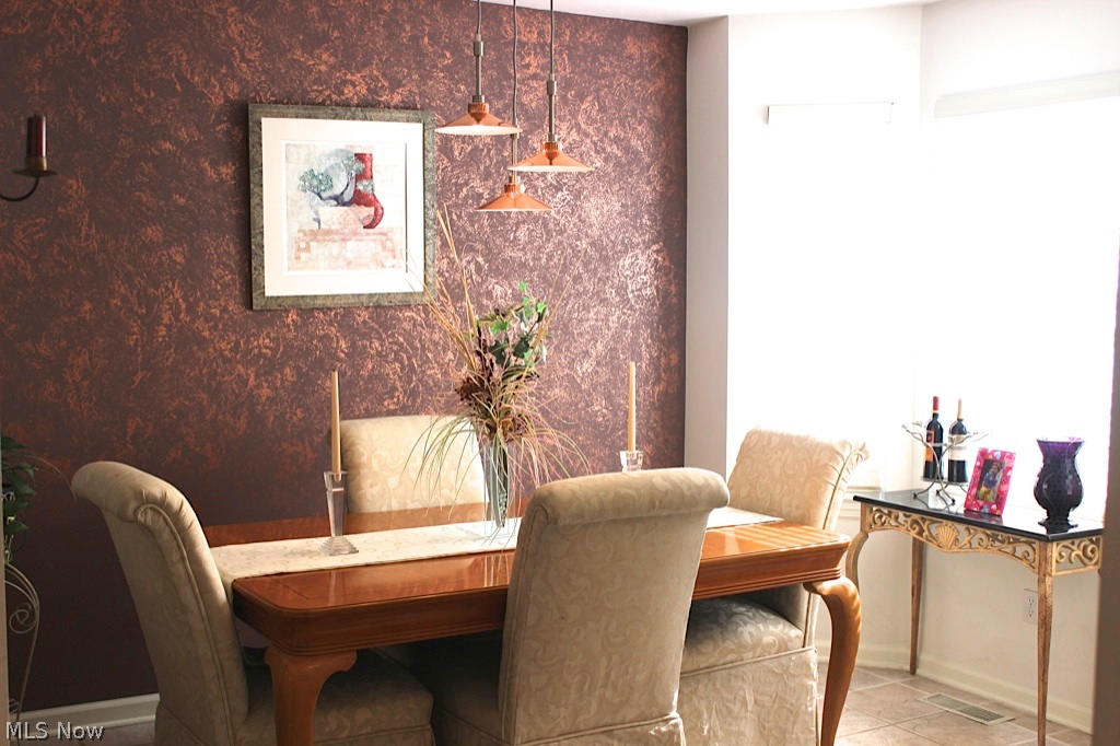 Pin Oak Condos - Residential