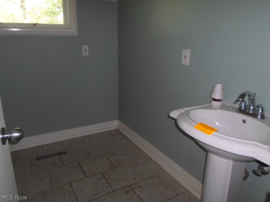 Van Sweringen Co 45 - Residential